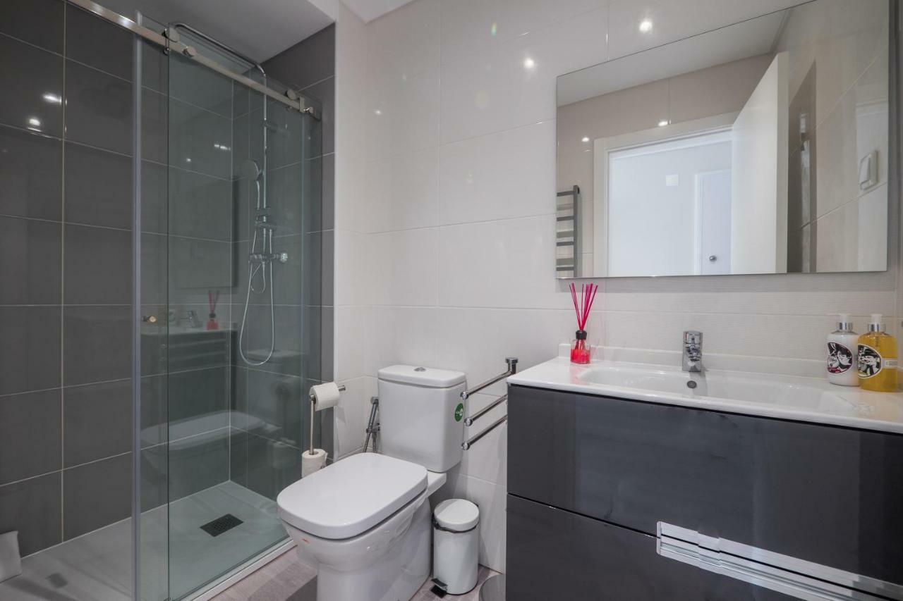 Appartement Rent4Rest Sao Bento Charming à Lisboa Extérieur photo