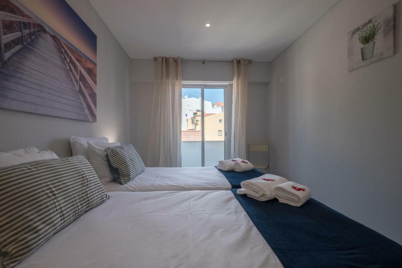 Appartement Rent4Rest Sao Bento Charming à Lisboa Extérieur photo